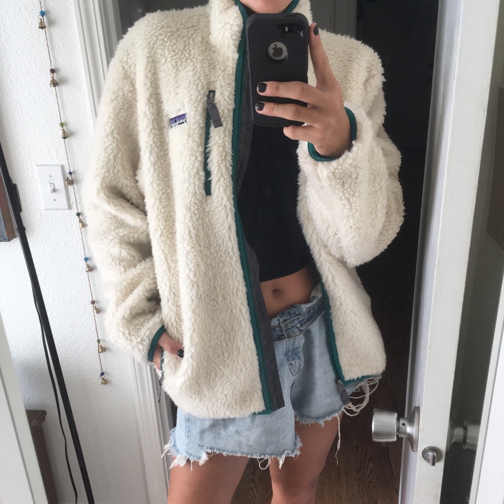 BRAND NEW PATAGONIA ZIP UP JACKET